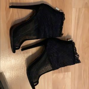 Black lace bootie